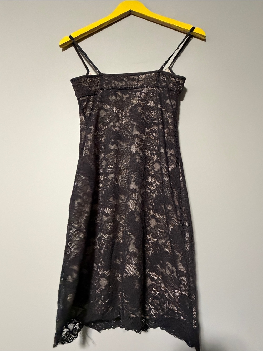 Aritzia black lace mini dress with adjustable straps. Size S - Picture 5 of 5